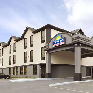 Days By Wyndham East Lakeview Toronto