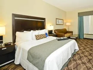 Best Western Plus Travel Hotel Toronto Airport